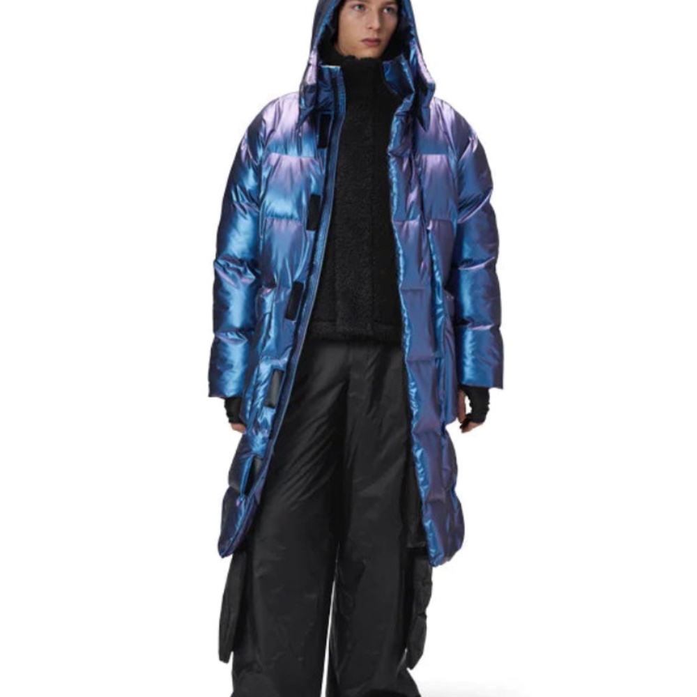 XL Rains Puffer Jacket (Laser) - Picture 4 of 4